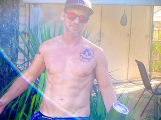 RascalWest42X profilbild på webbkameramodell