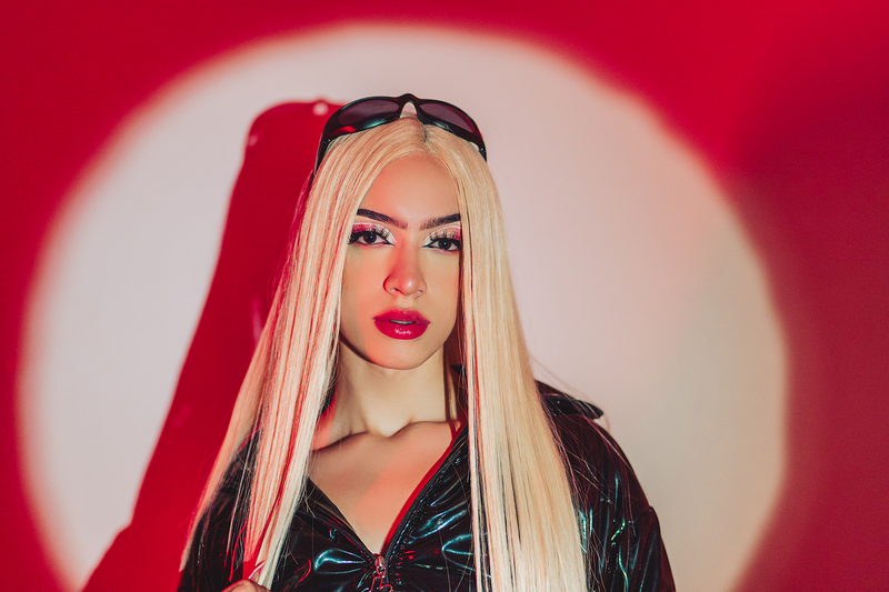 Interprète AdharaCopperr Photo 12