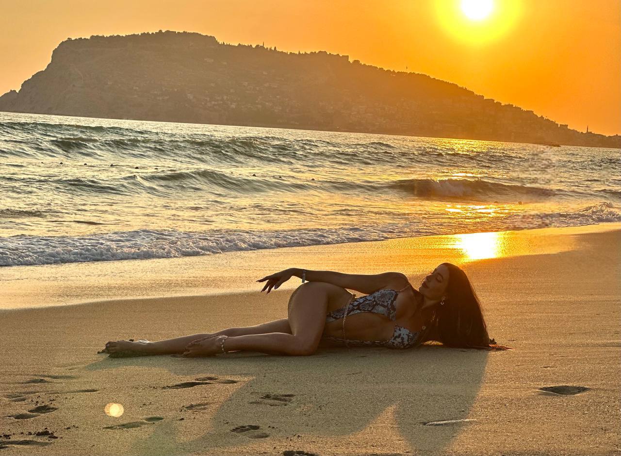 Artiest Anelinsa Foto 8