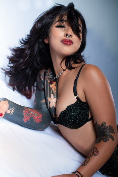 Performer ScarlettOsborn Photo 10