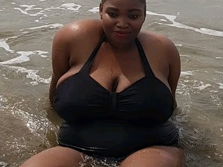 Foto de perfil de modelo de webcam de Tastyboobies
