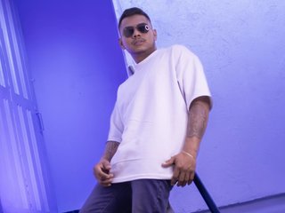 Saipadpuer30 profielfoto van cam model