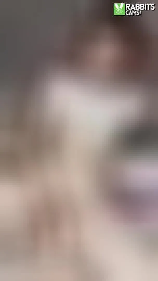 Interprete AdelaineBestt Video 3
