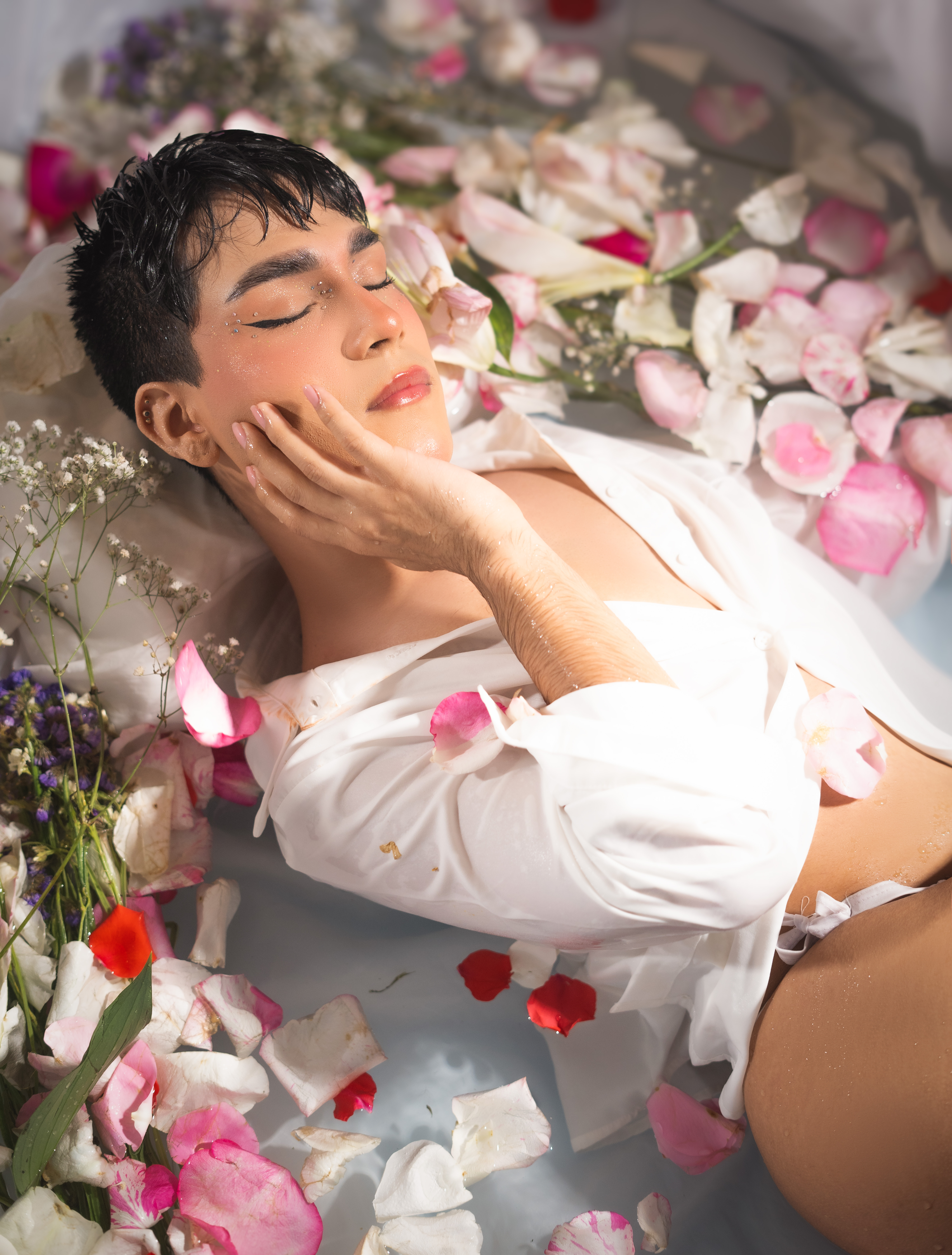 Performer AngelGlow Photo 2