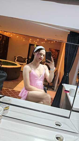 Artiest IsabellaCollins99 Foto 2