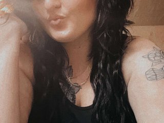 bigbootyliv Profilbild des Cam-Modells 