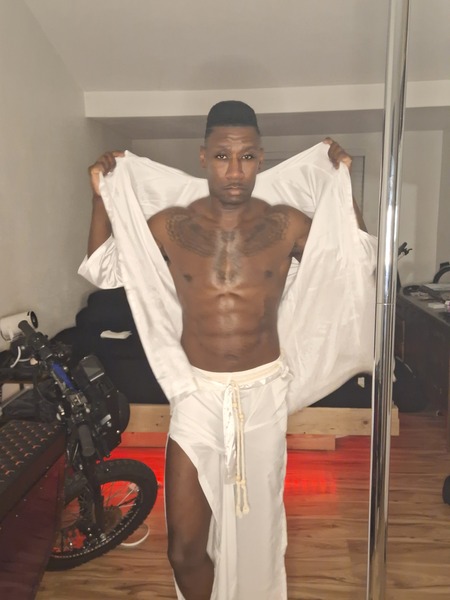 Intérprete InterestingD Foto 7