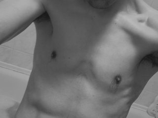 Image de profil du modèle de webcam KinggDJ