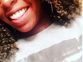 CreamyCoCoPuff profielfoto van cam model