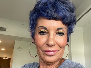 IAMFINE profielfoto van cam model