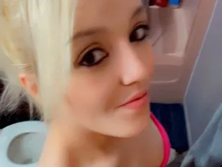 21Flams21nv8295 cam model profile picture