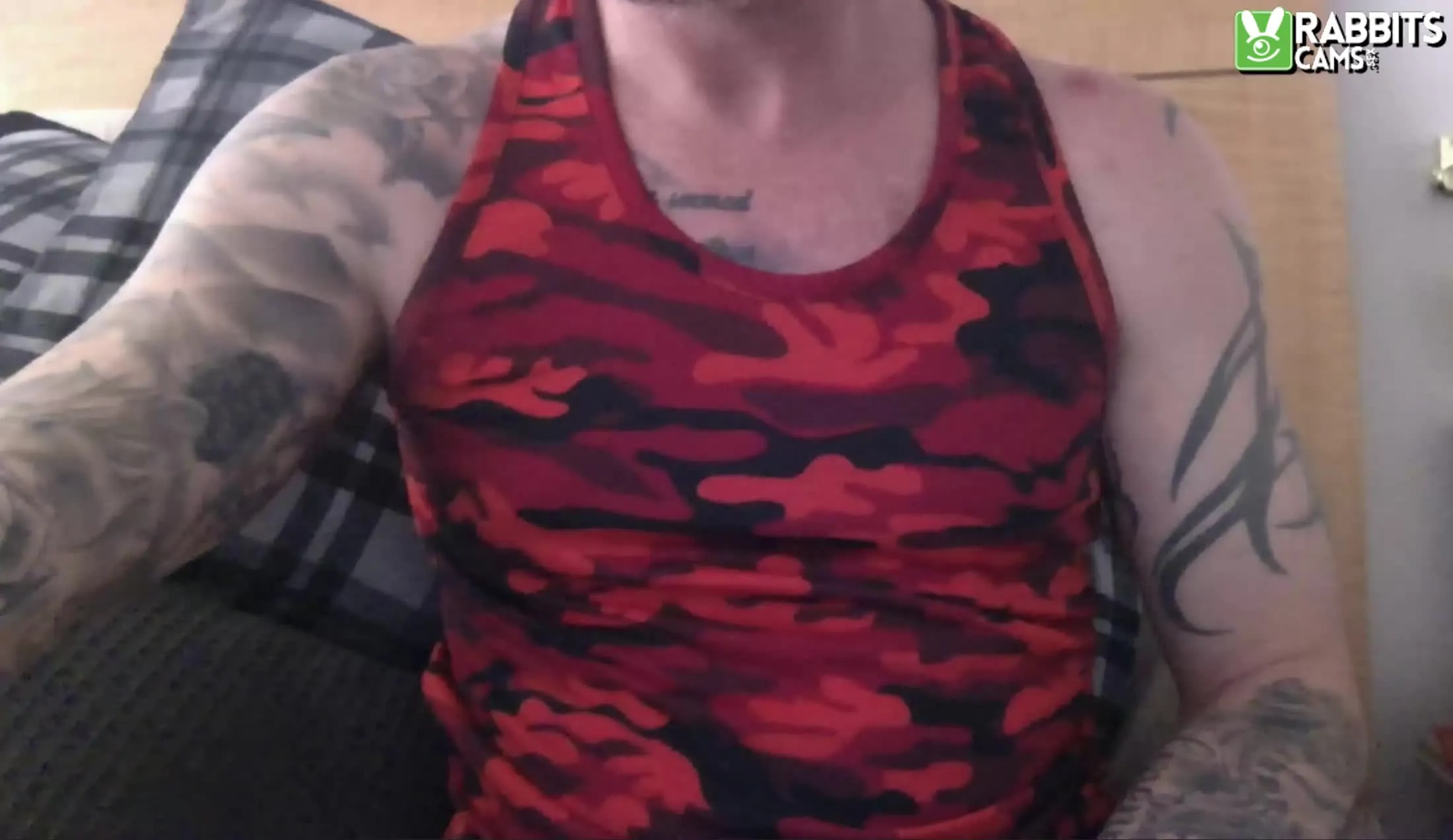 Artiest descretehornydilf Video 1
