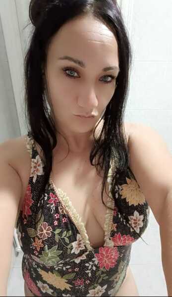 Darsteller JOSEPHIYNEE Foto 3