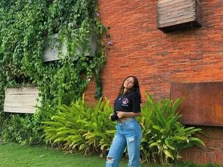 Luci_ggh immagine del profilo del modello di cam