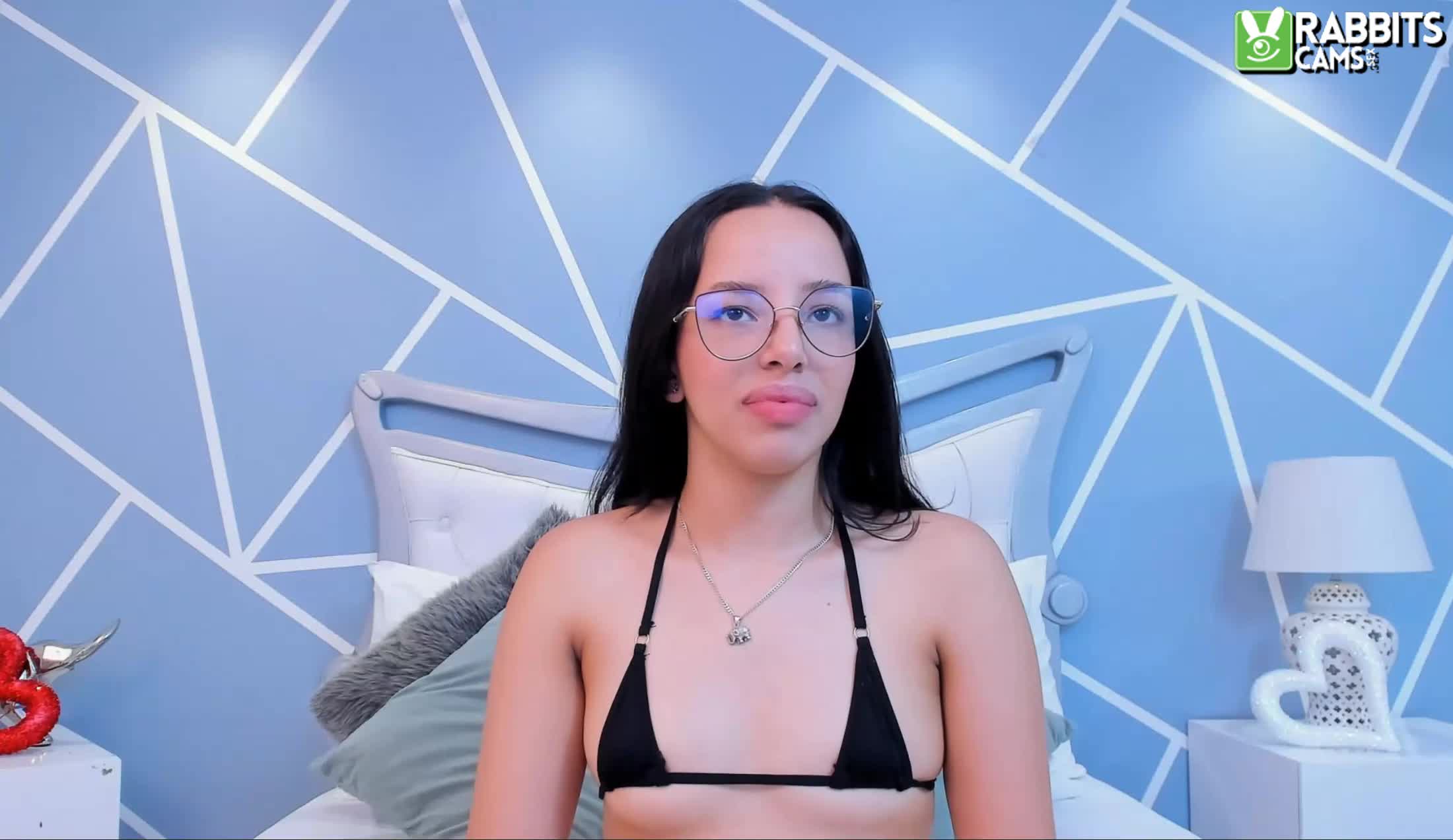 Artista ValkyriaSteel Video 1