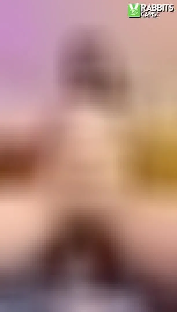Interprete Dollcee Video 3