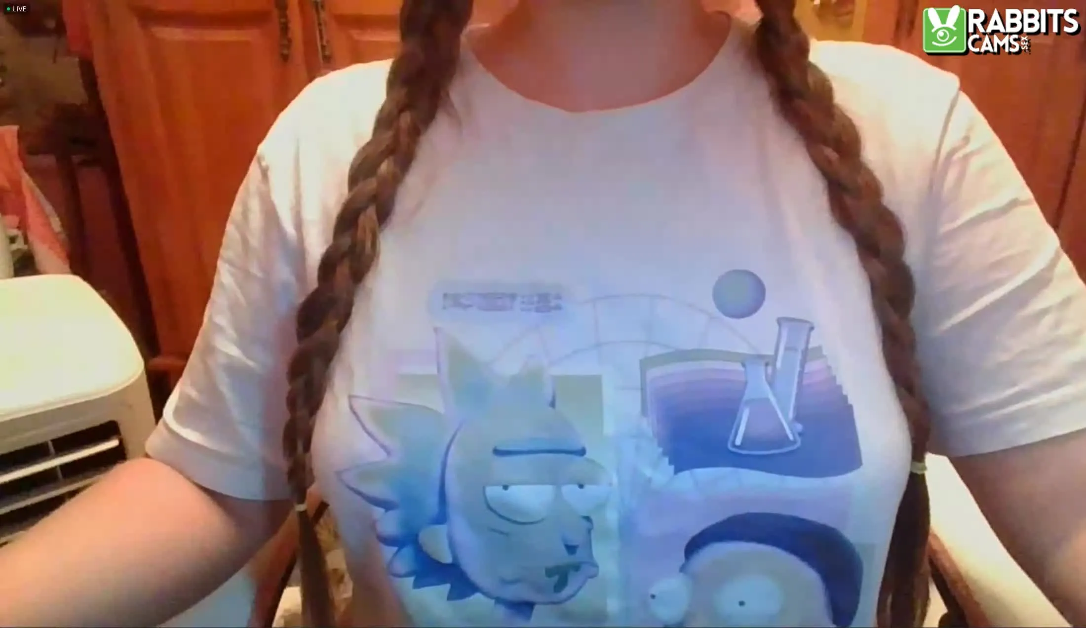 Artist Macarena20 Video 1