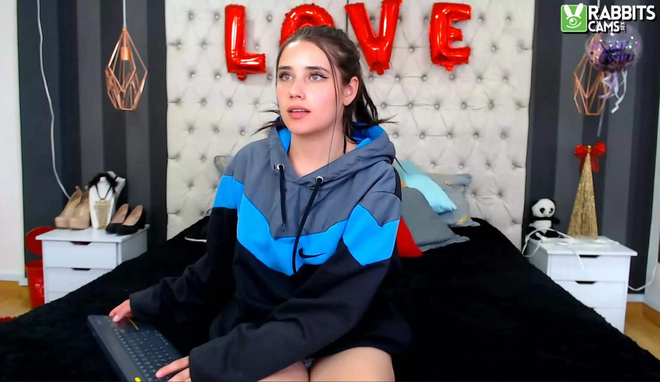 Utøver LyndaAniston Video 1