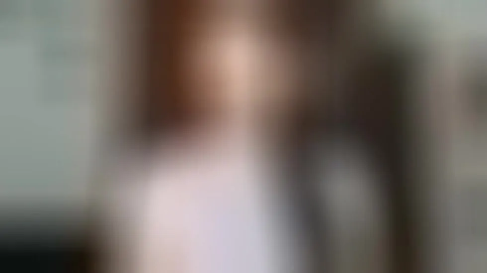 Interprète April_Cum Vidéo 1