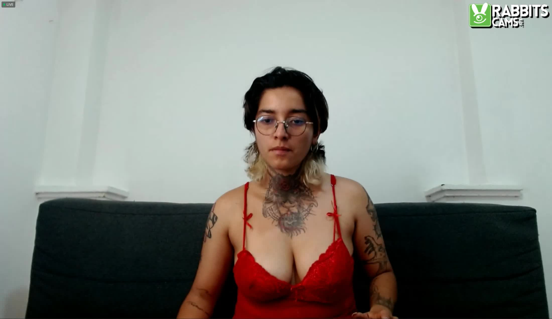 Interprete Nicky_Cloud Video 1