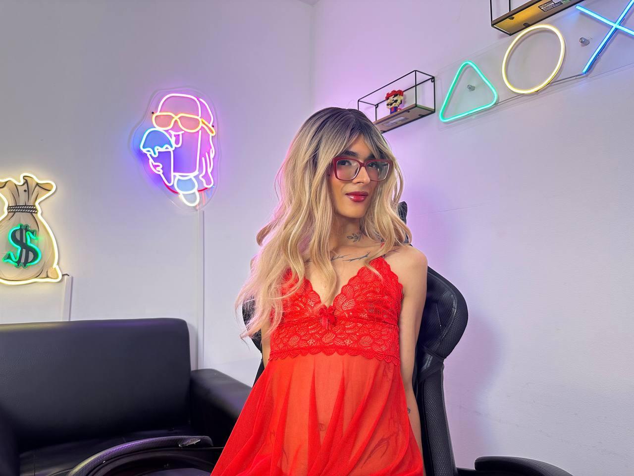 Darsteller AliceRandy Foto 7