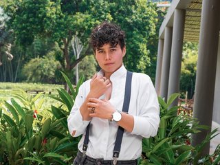 Image de profil du modèle de webcam JamesTaylorr