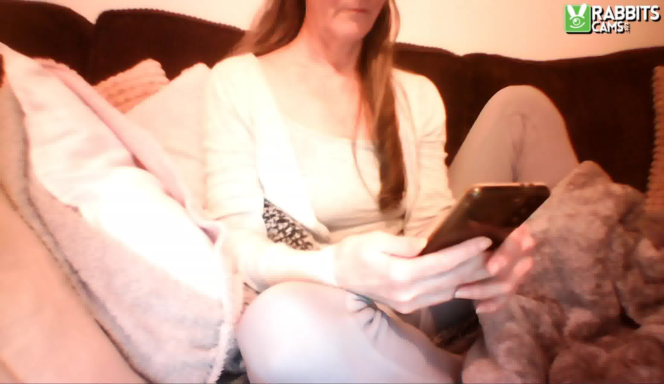 Interprète NannyKitty Vidéo 1