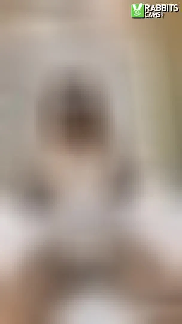 Artist Chloe_Milff Video 2