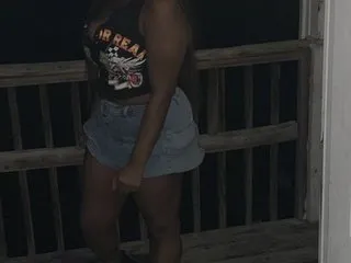 ThickUp immagine del profilo del modello di cam