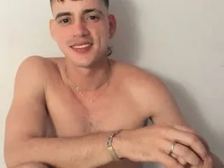 Image de profil du modèle de webcam YEIK_SMITH