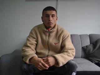 Profilbilde av Jhonata25 webkamera modell