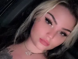 Imagen de perfil de modelo de cámara web de Emo_barbie23