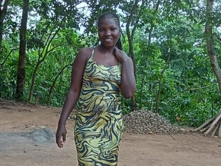 Sally28 immagine del profilo del modello di cam