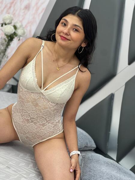 Performer NICOLLE_SLIM Photo 2