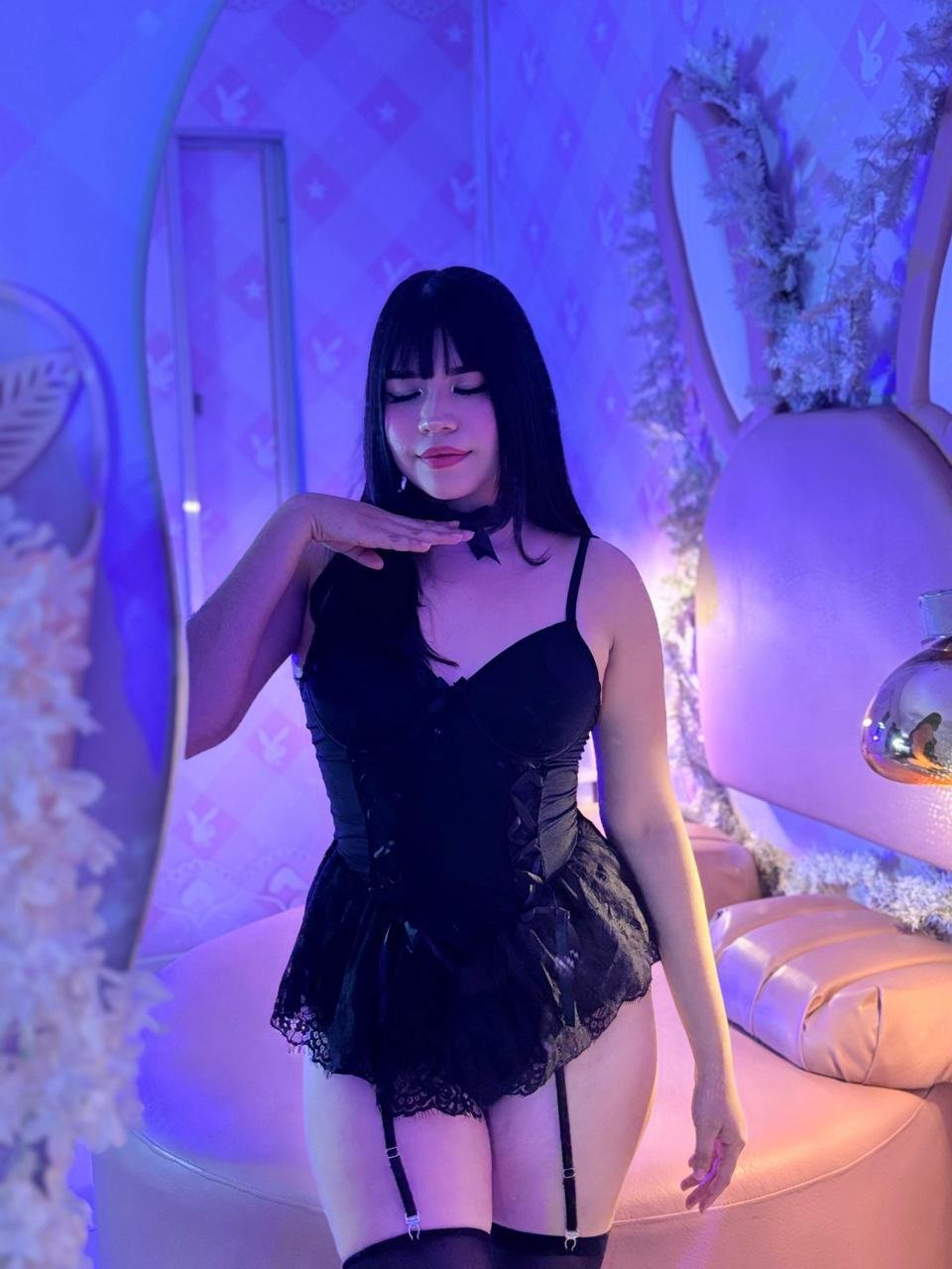 Artiest Emilyy_Cute Foto 2