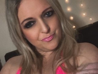 Blonde_Macey Profilbild des Cam-Modells 