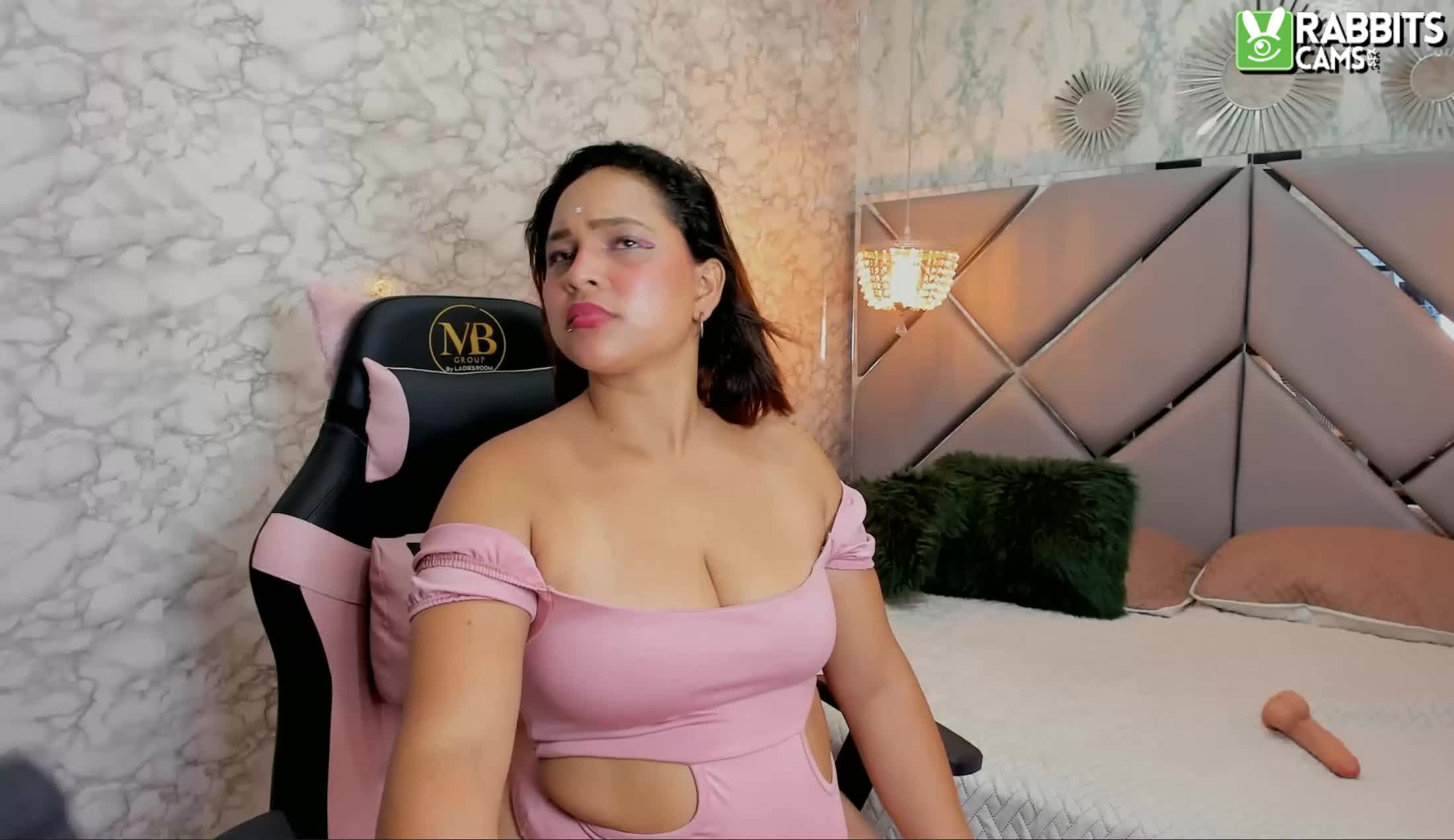Performer Karo_Peachh Video 1
