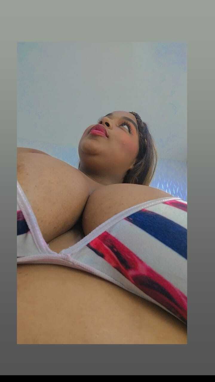 Utøver KailaBrownn Bilde 3