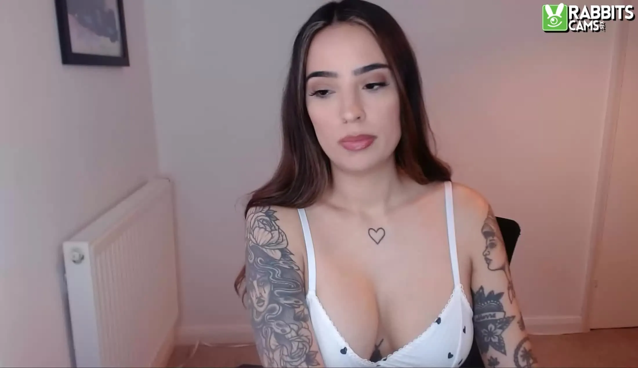 Artist GiannaLDN Video 1