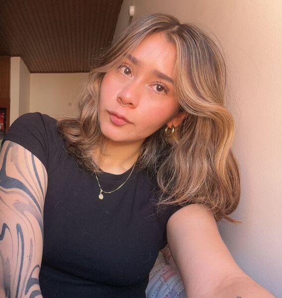 Intérprete CloeAsh Foto 3