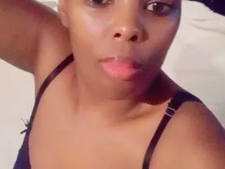 Image de profil du modèle de webcam NaughtyLavendar28