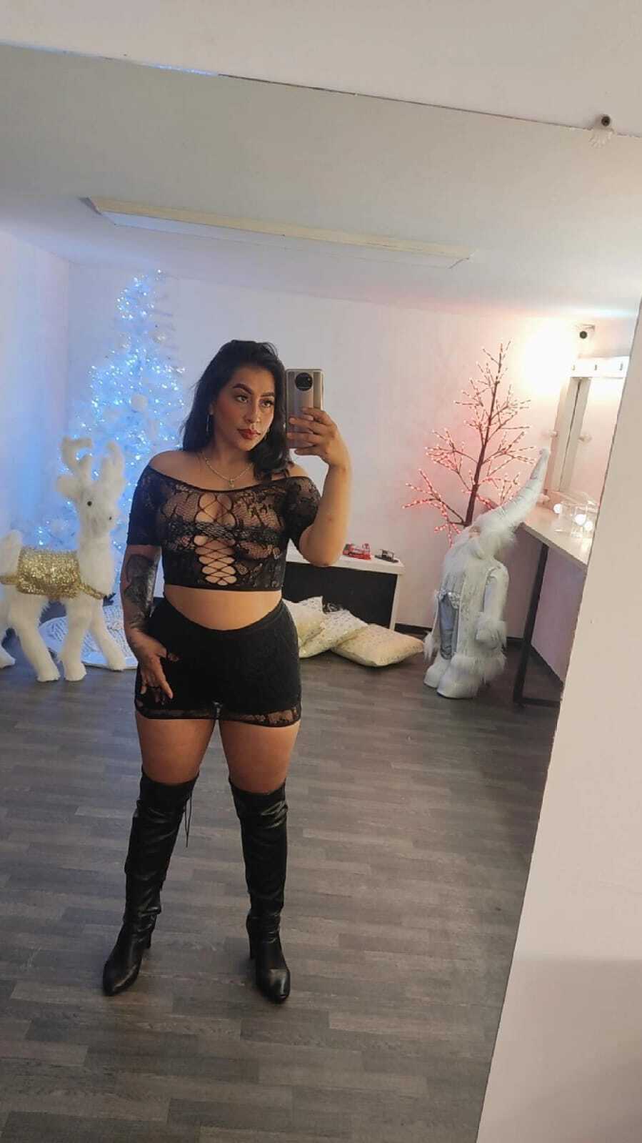 Performer CarolinaArias Photo 9