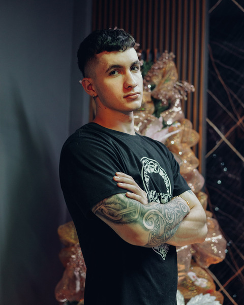 Interprete JacksonOlsenn Foto 3