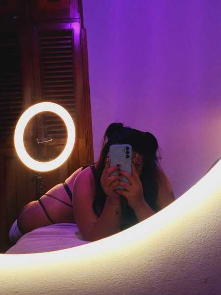 Interprete sophi_bigboobs Foto 7