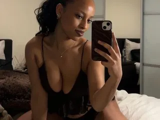 Imagen de perfil de modelo de cámara web de PetiteKay