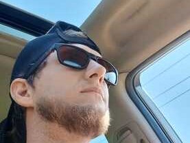 Imagen de perfil de modelo de cámara web de verse_24