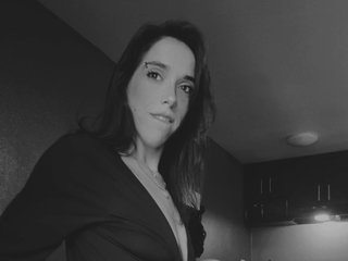 Imagen de perfil de modelo de cámara web de Petitebigbootybabe69