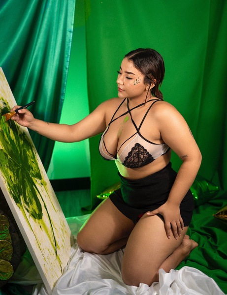 Artiest sophi_hughes Foto 3