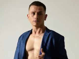 Image de profil du modèle de webcam Andrew_Falcon