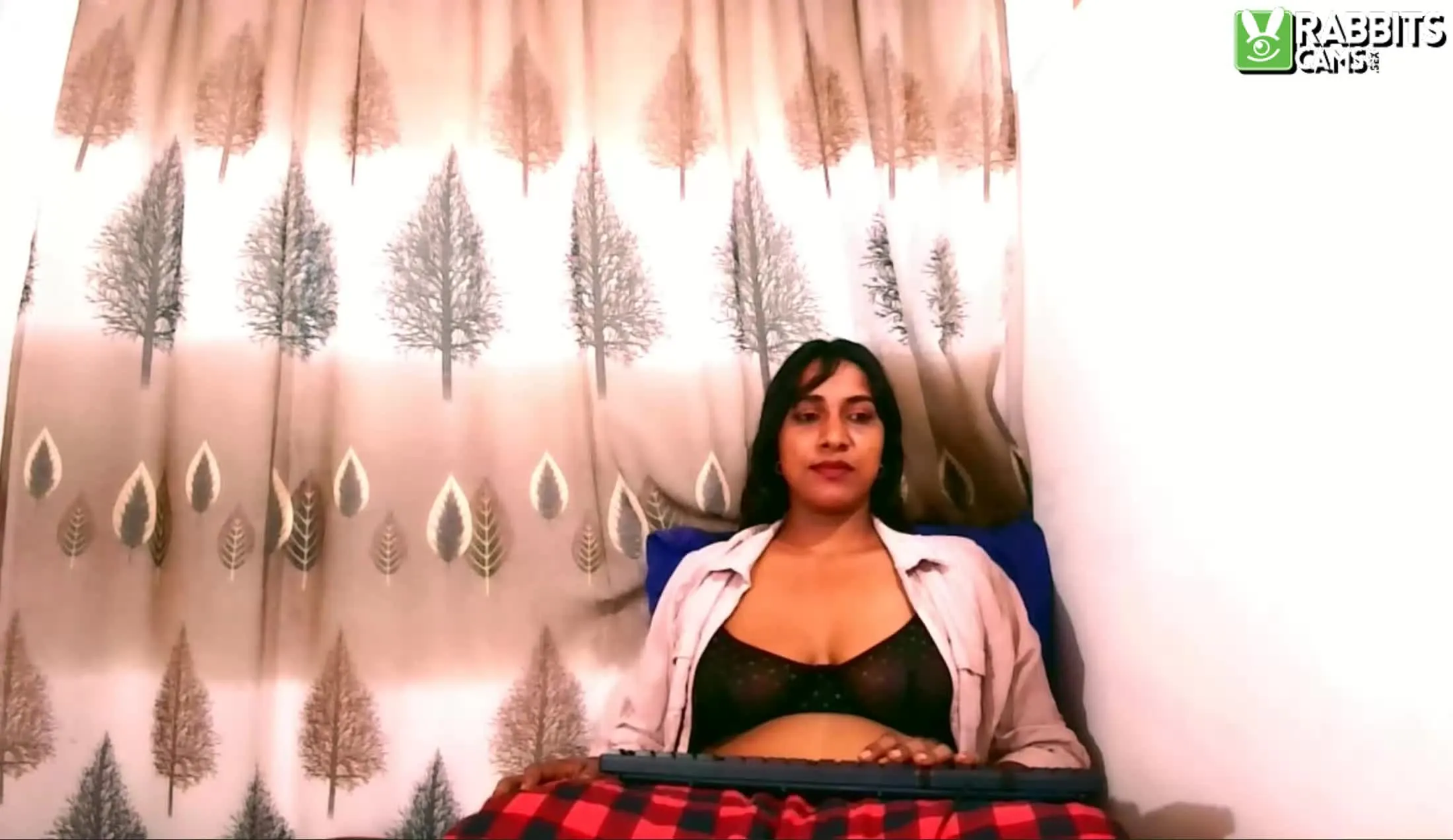 Utøver Indian_Erotic69 Video 1